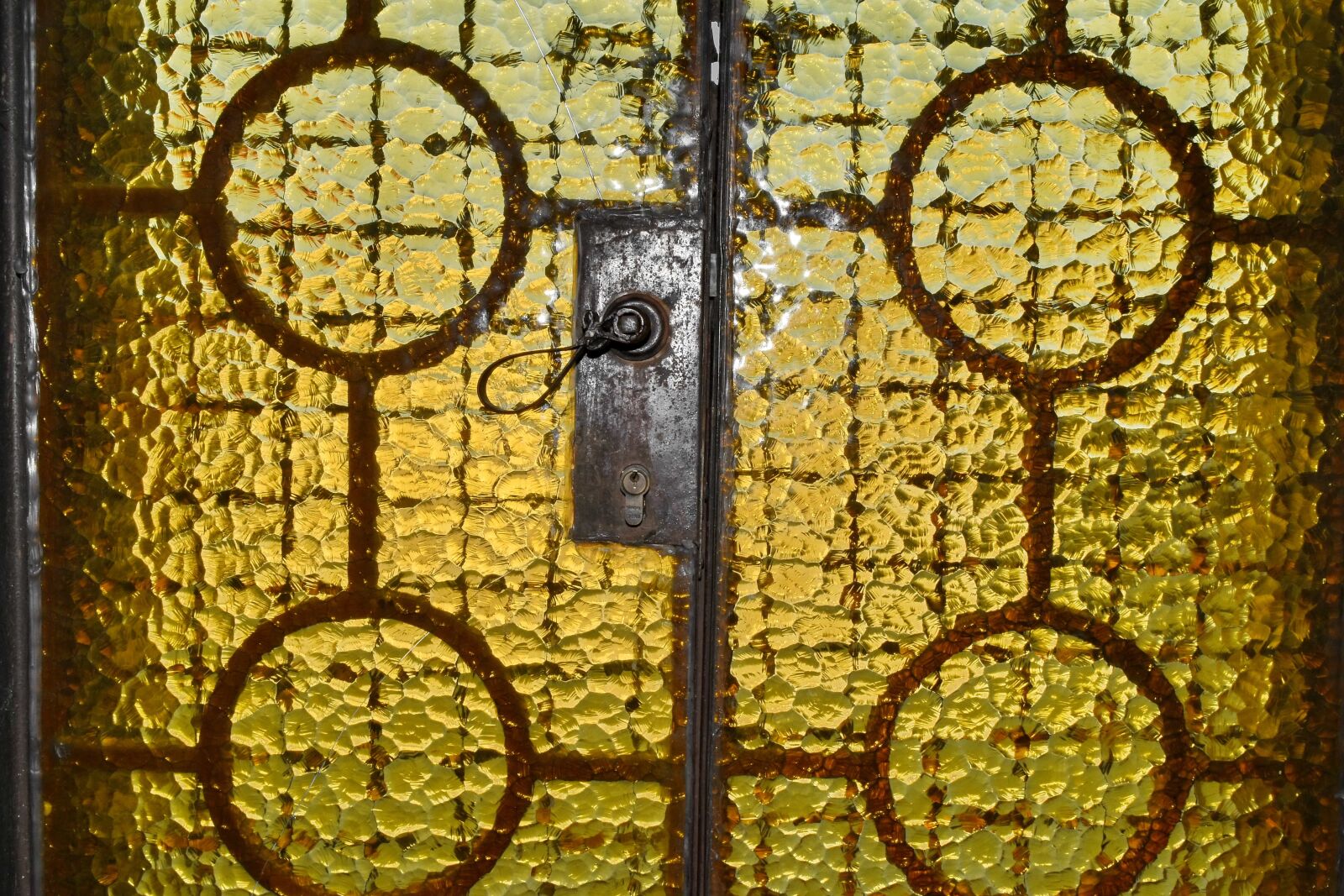 Nikon D5500 sample photo. Door, doorway, entrance, glass photography