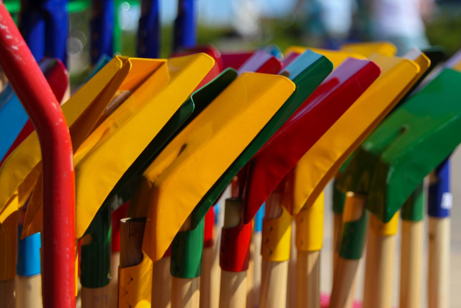 Canon EOS 5D Mark II sample photo. Colorful, beach, blade photography