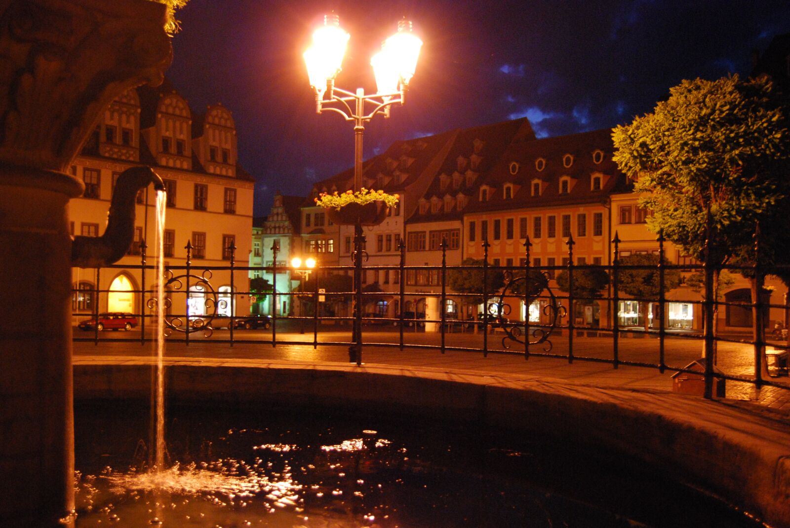 Nikon D60 sample photo. Marketplace, marktplatz naumburg, fountain photography