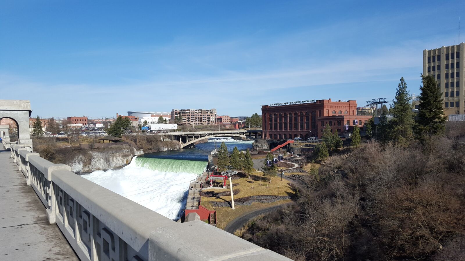 Samsung Galaxy S6 sample photo. City, water fall, cityscape photography