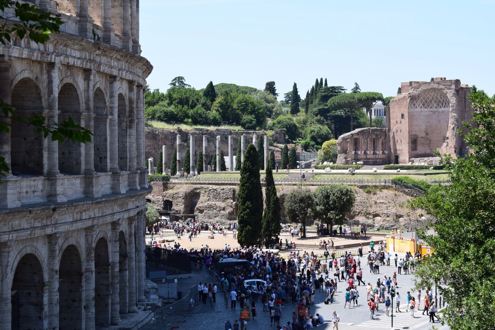 Nikon D3300 sample photo. Rome, the coliseum, ancient photography