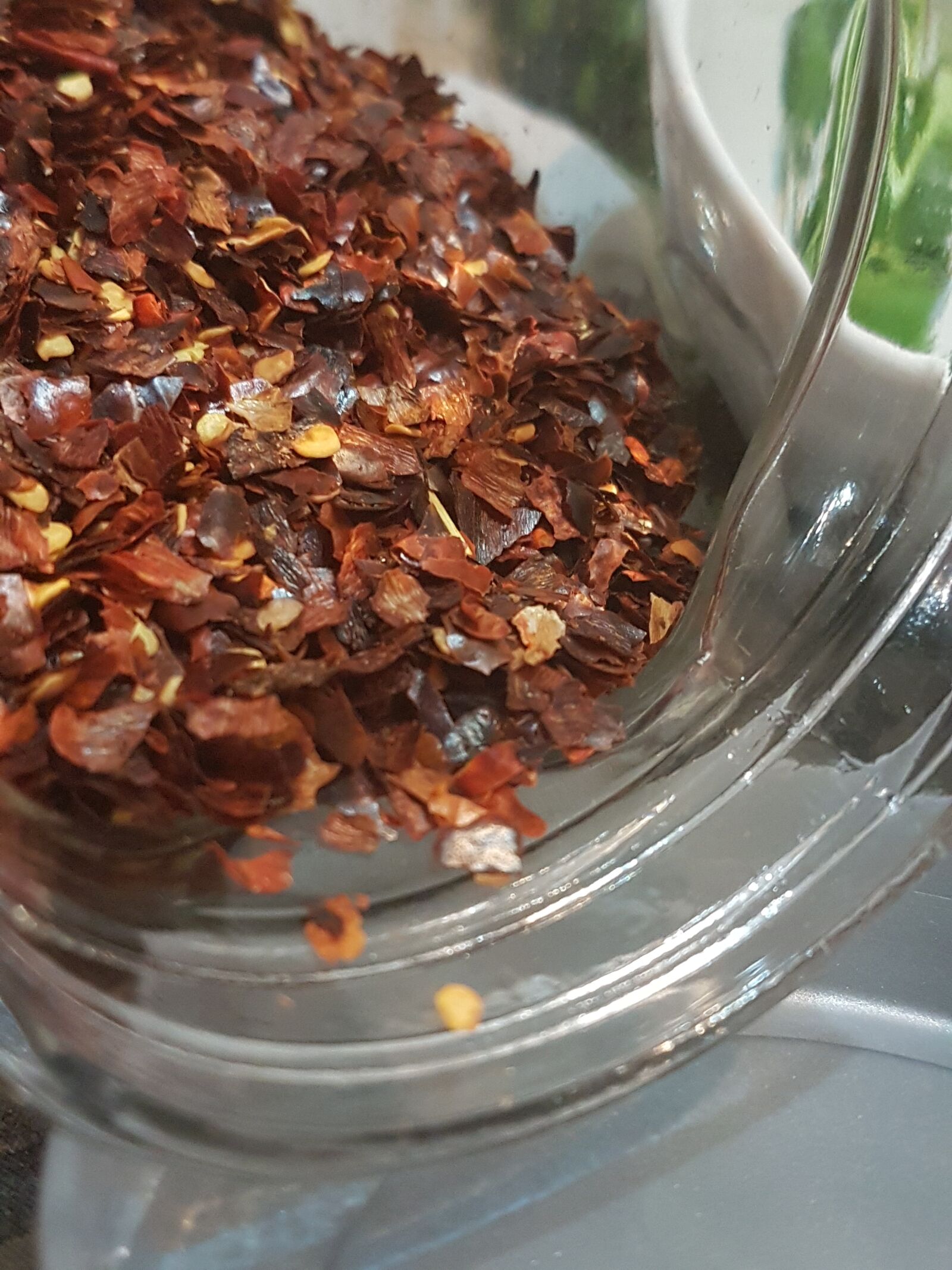 Samsung Galaxy S7 Edge sample photo. Chilli flakes, chilli, pepper photography