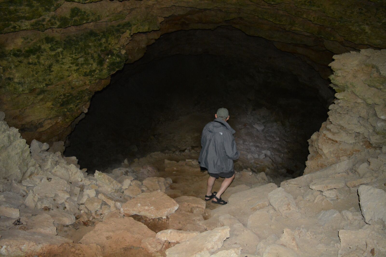 Nikon D5200 sample photo. Ichalki, caves, meadow photography