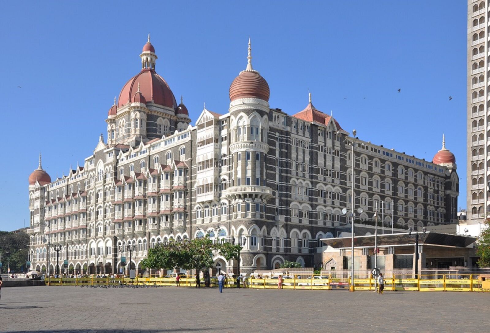 Nikon D90 sample photo. Taj mahal palace hotel photography