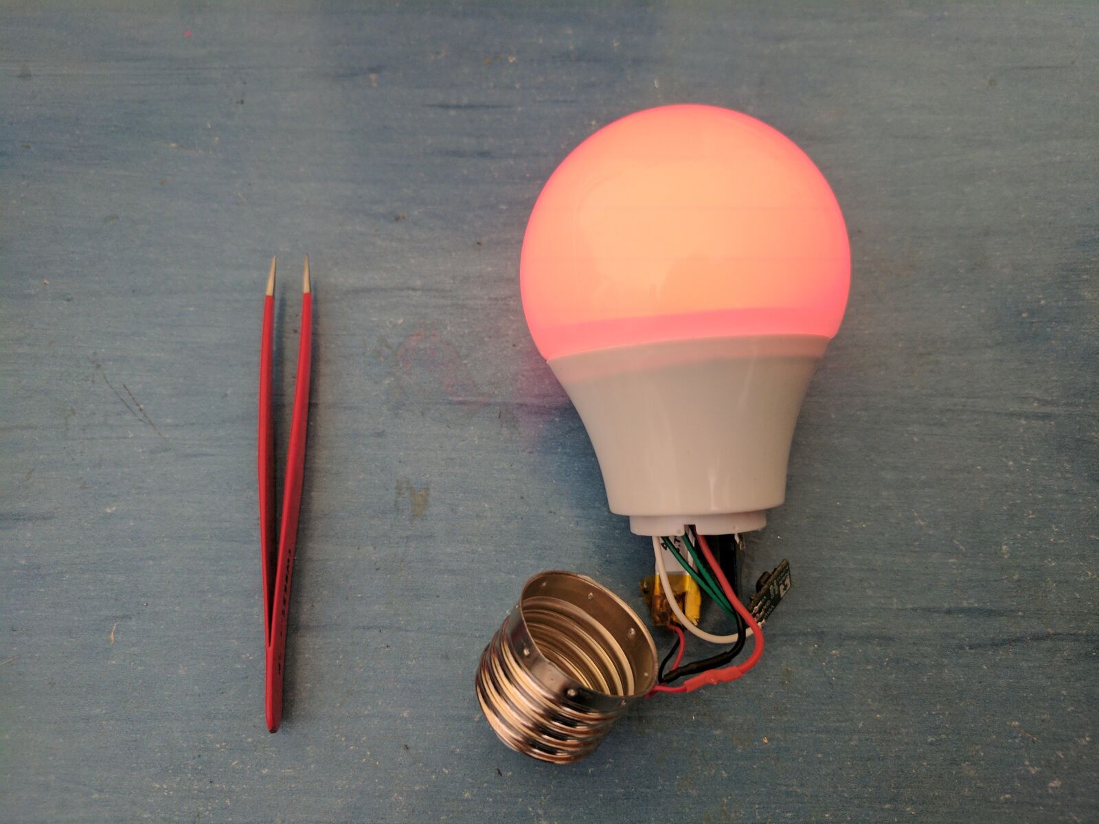 Google Pixel sample photo. Bulb, electronics, iot photography