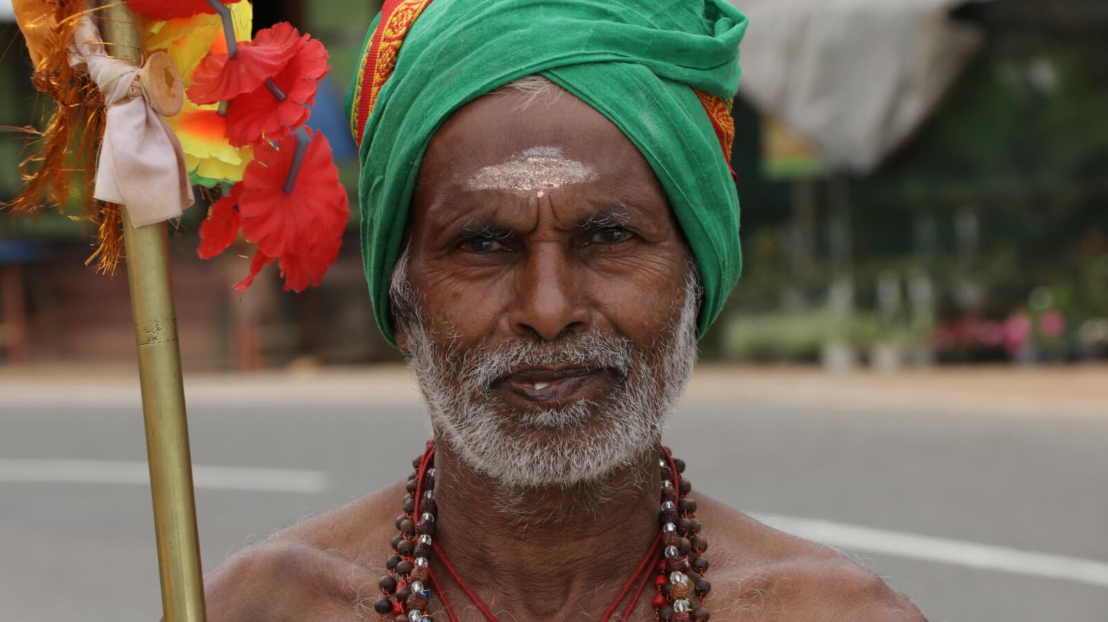 Canon EF-S 18-135mm F3.5-5.6 IS USM sample photo. Man, sri lanka, india photography