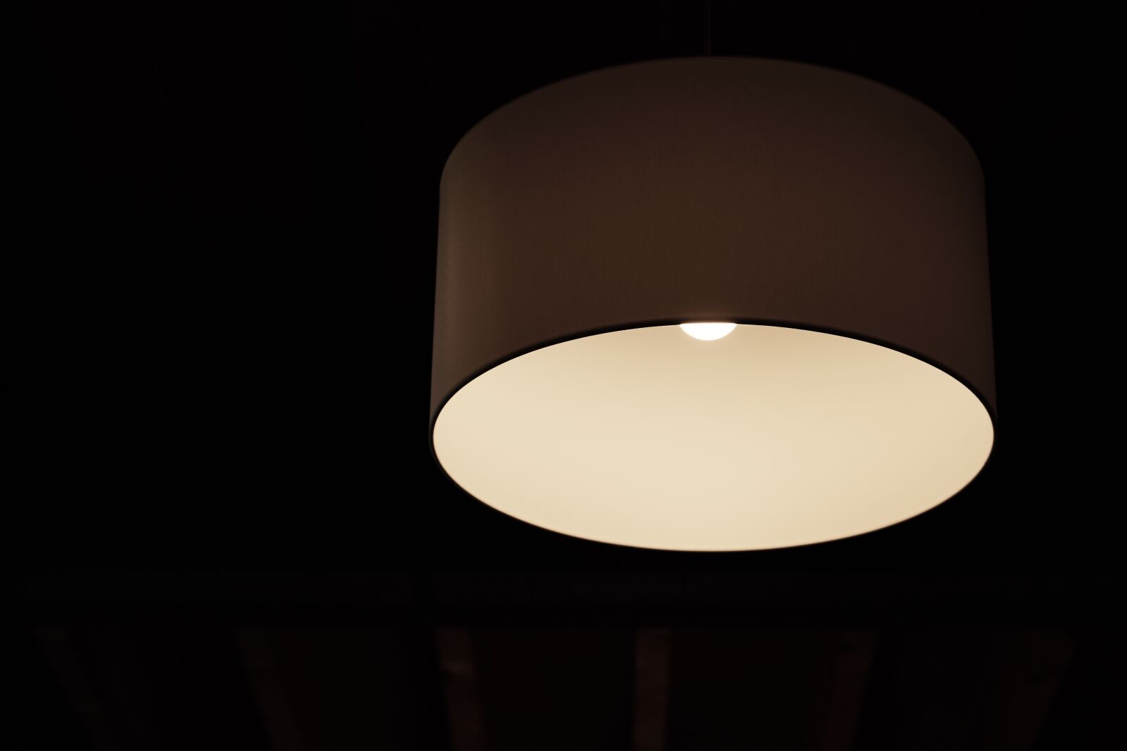 Fujifilm XF 18-55mm F2.8-4 R LM OIS sample photo. Light, lamp, lighting photography