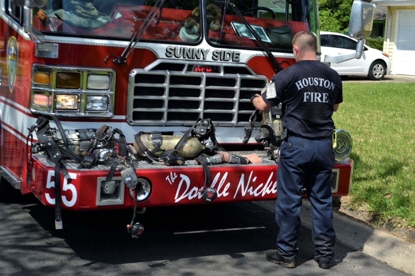 Nikon D3100 sample photo. Fireman, firetruck, firefighter photography