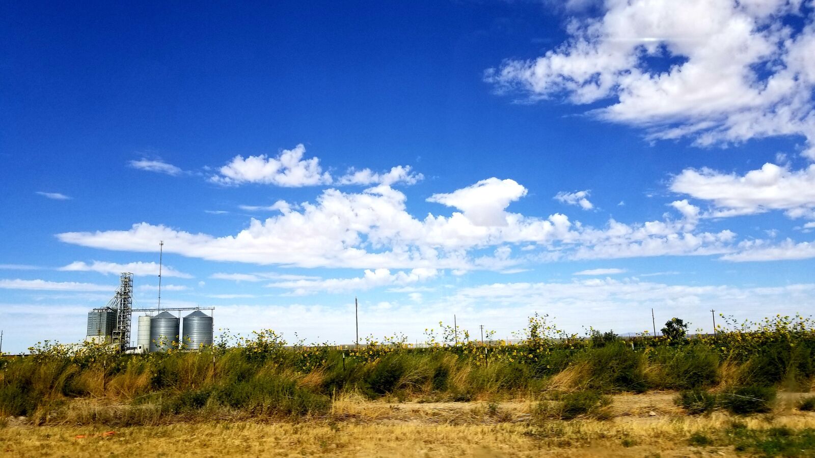 Samsung Galaxy S8 sample photo. Sky, blue, clouds photography