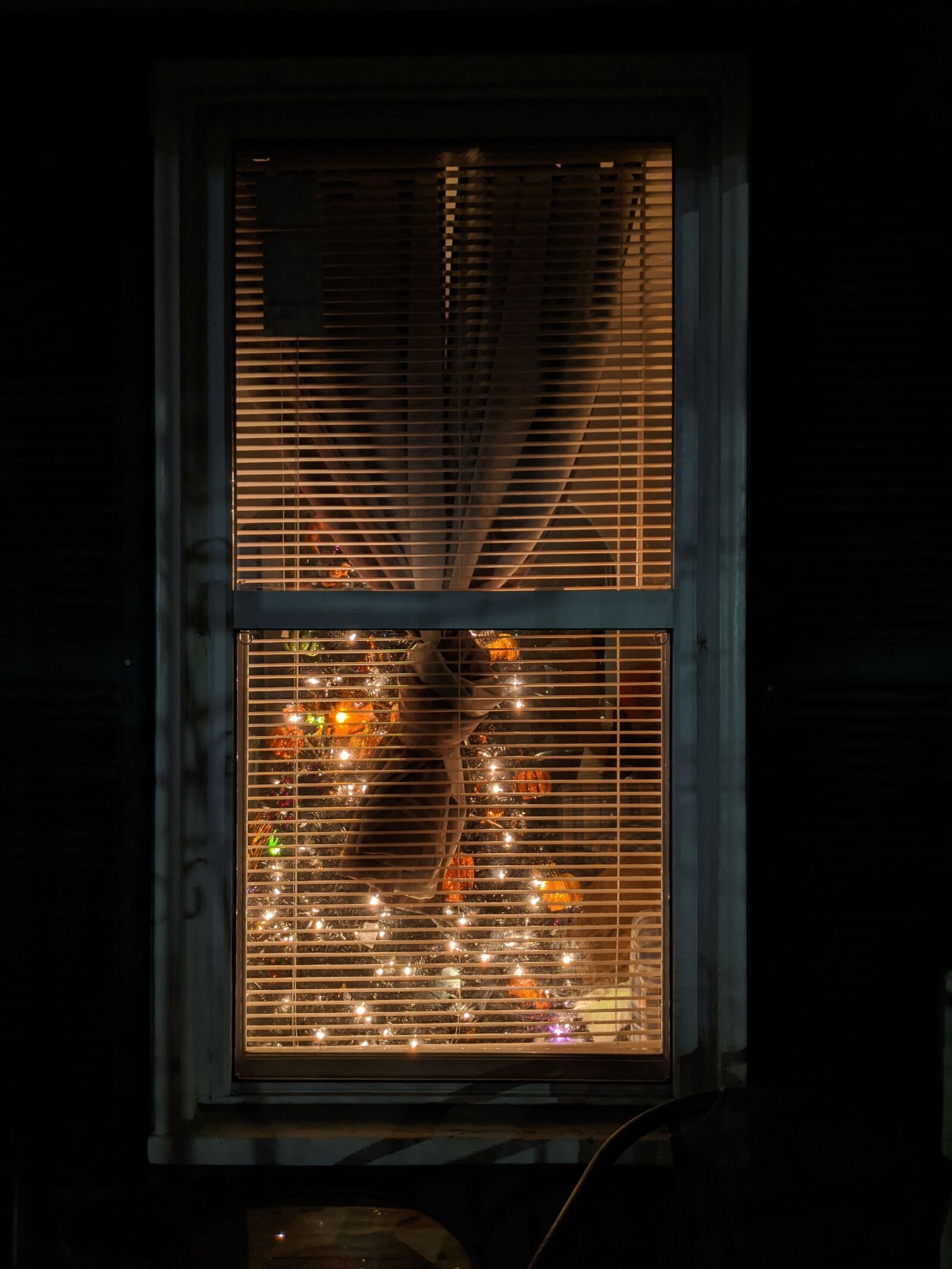 Google Pixel 2 sample photo. Window, holiday, christmas photography
