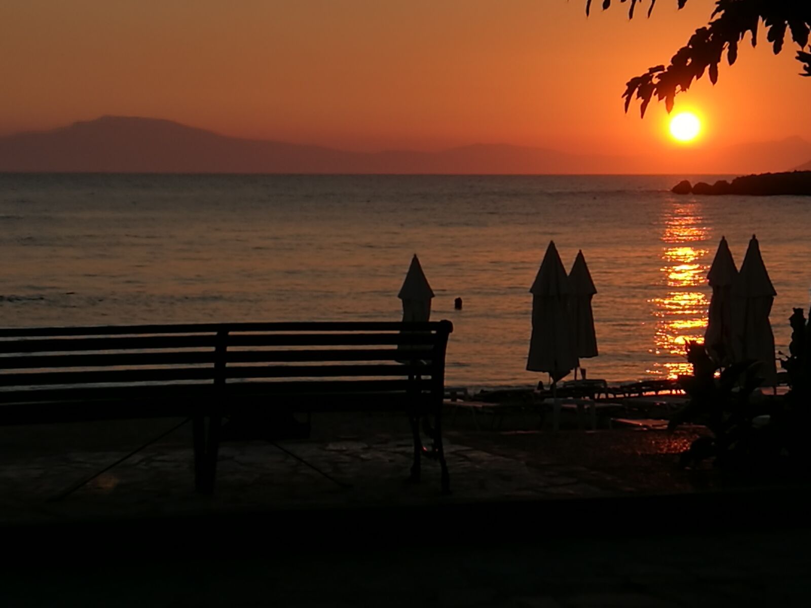 HUAWEI P9 sample photo. Sunset, mood, sea photography
