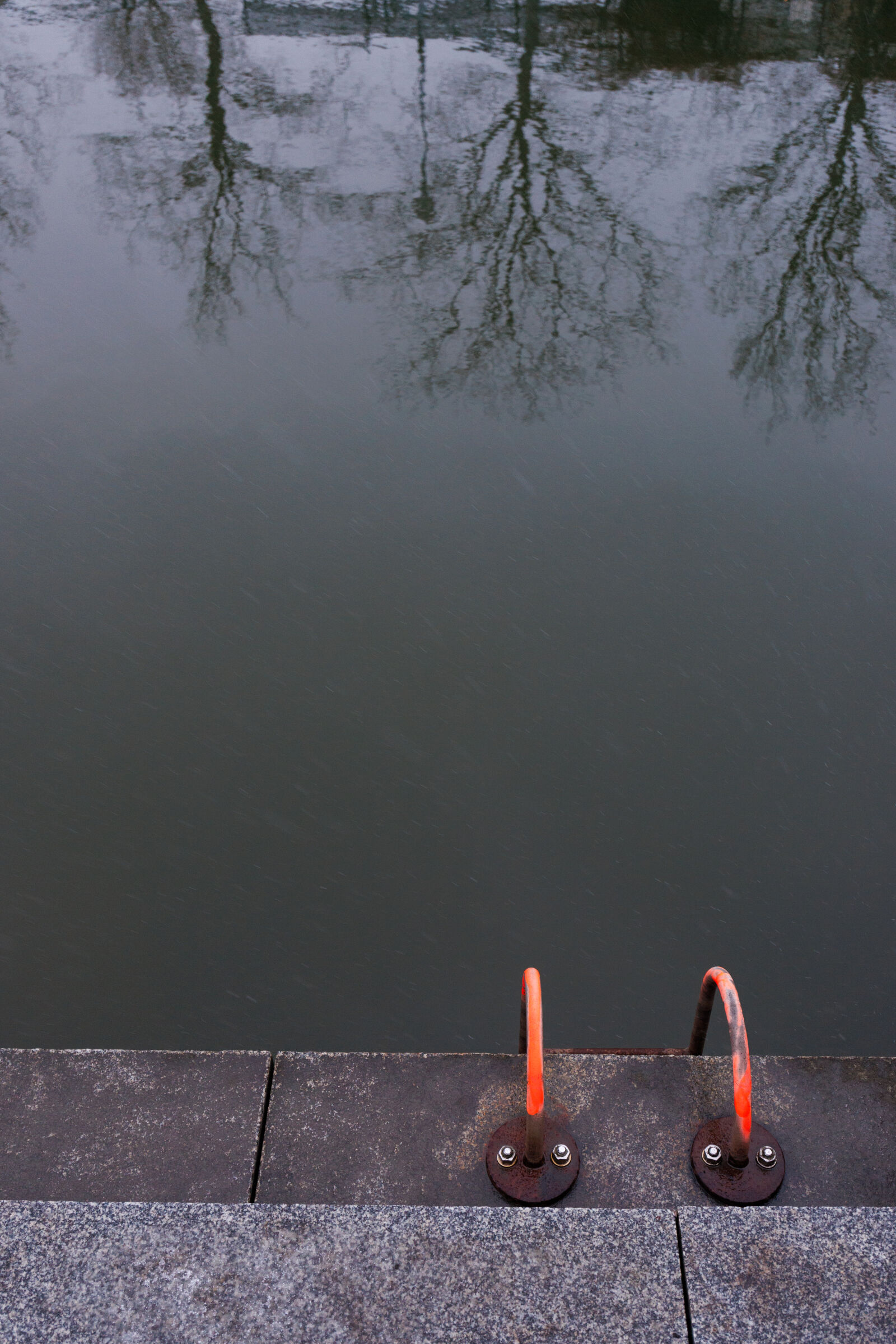 Tamron 11-20mm F2.8 Di III-A RXD sample photo. Ladder canal photography