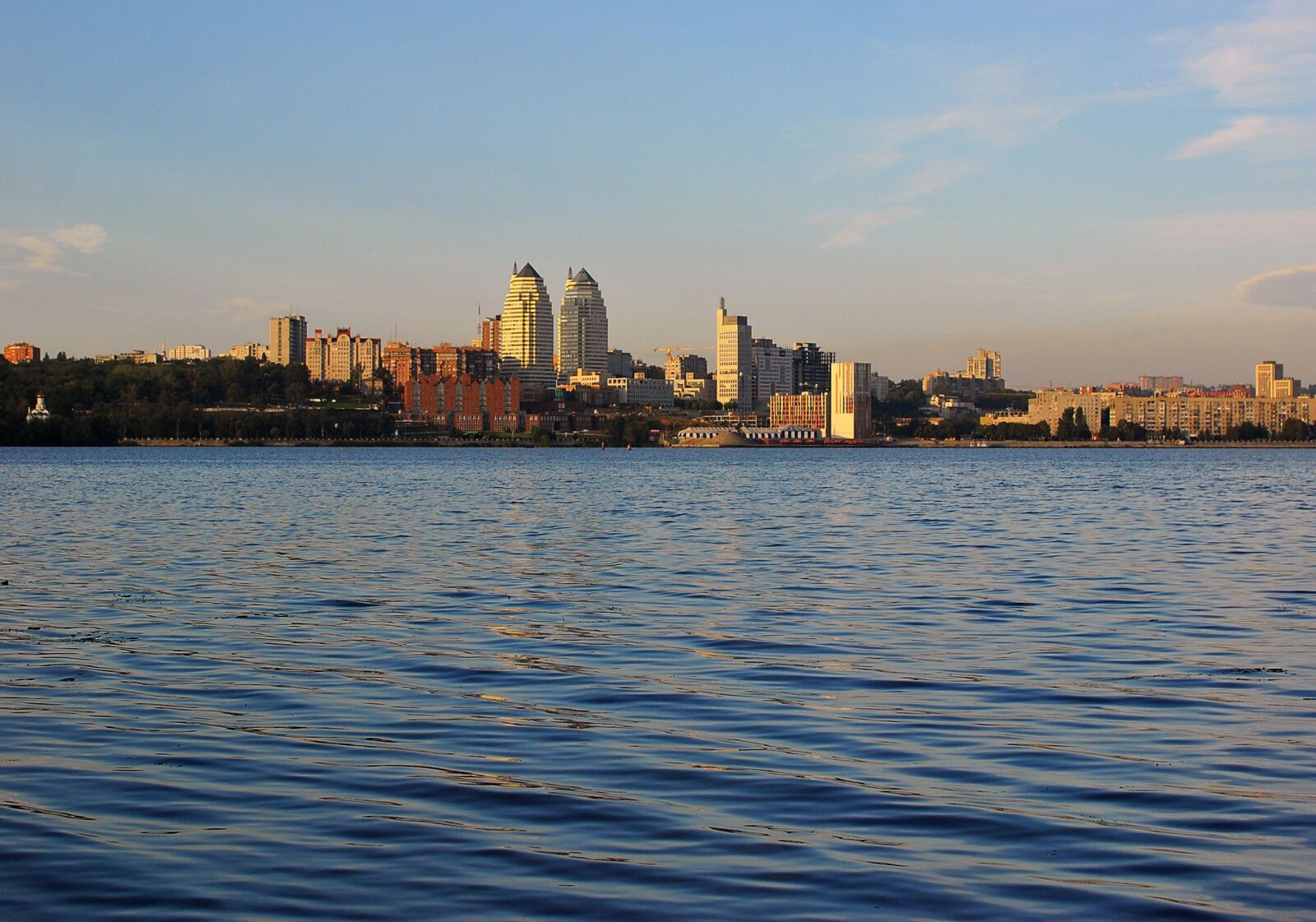 Nikon D3000 sample photo. City, river, morning photography