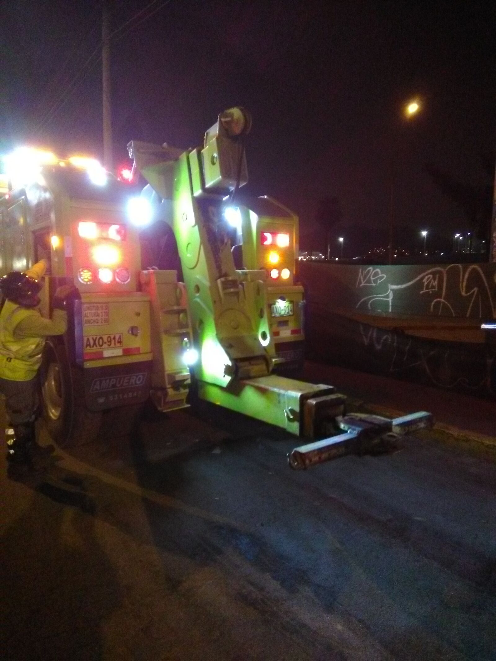 HMD Global Nokia 2 sample photo. Crane, truck crane, truck photography