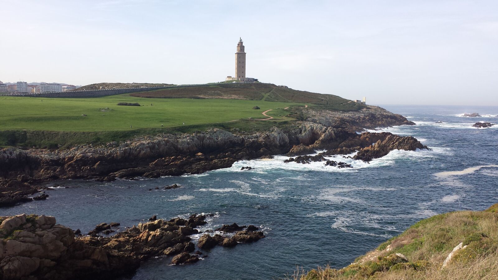 Samsung Galaxy S4 sample photo. Coruna, hercules, tower, sea photography