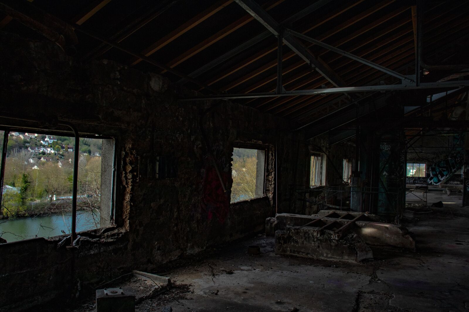 Canon EOS 77D (EOS 9000D / EOS 770D) sample photo. Abandoned, exploration, urbex photography
