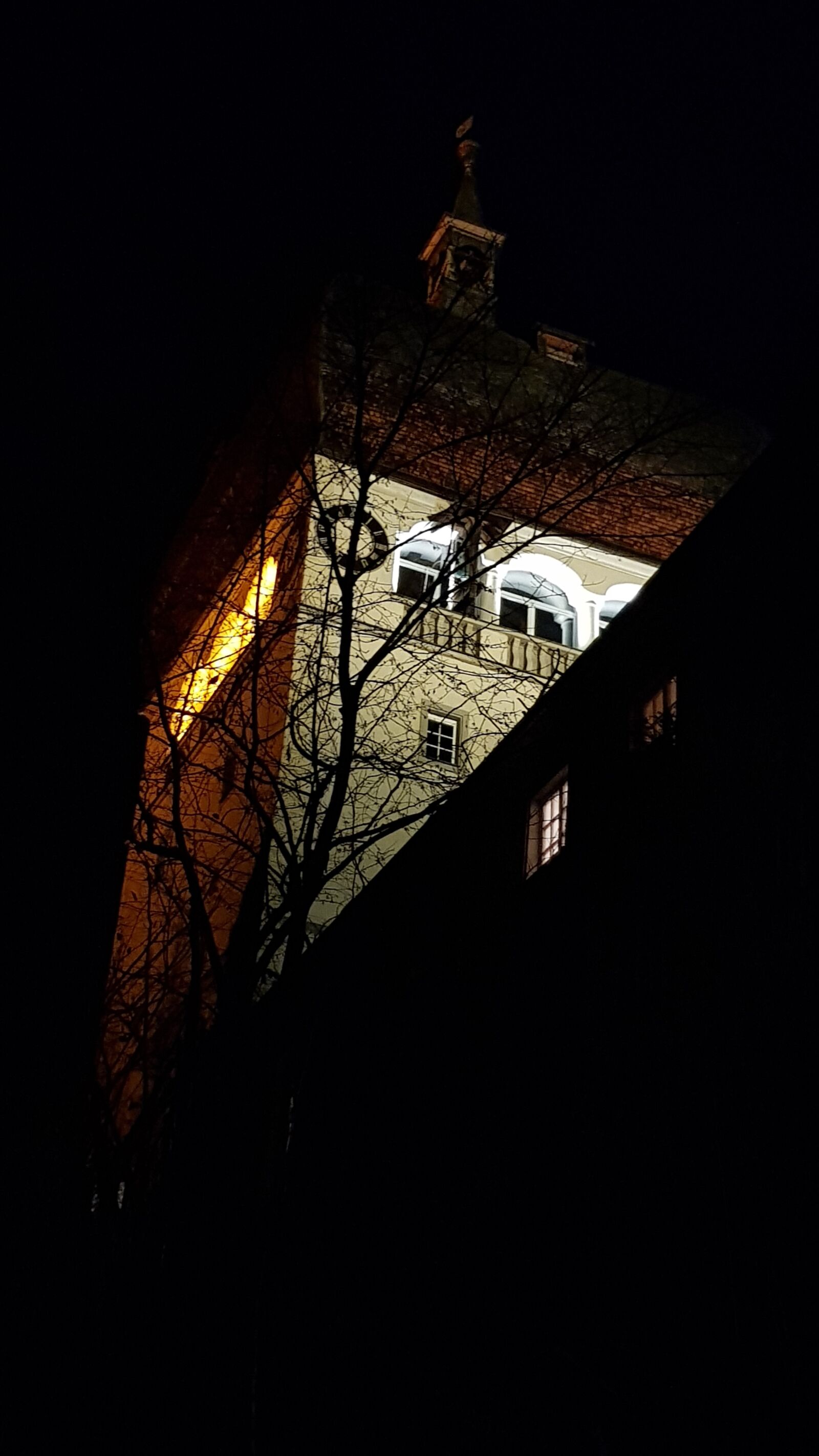 Samsung Galaxy S8 sample photo. Upper town, martin tower photography