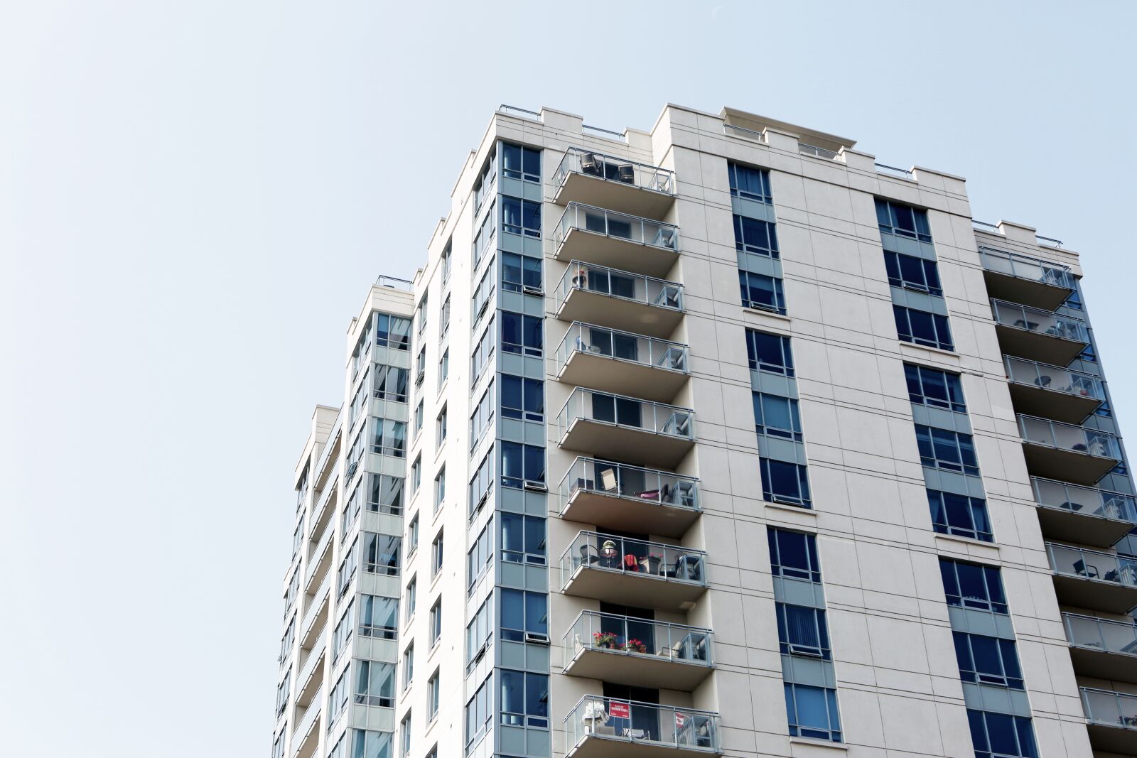 Canon EF 24-70mm F2.8L USM sample photo. Condo, apartment, building photography