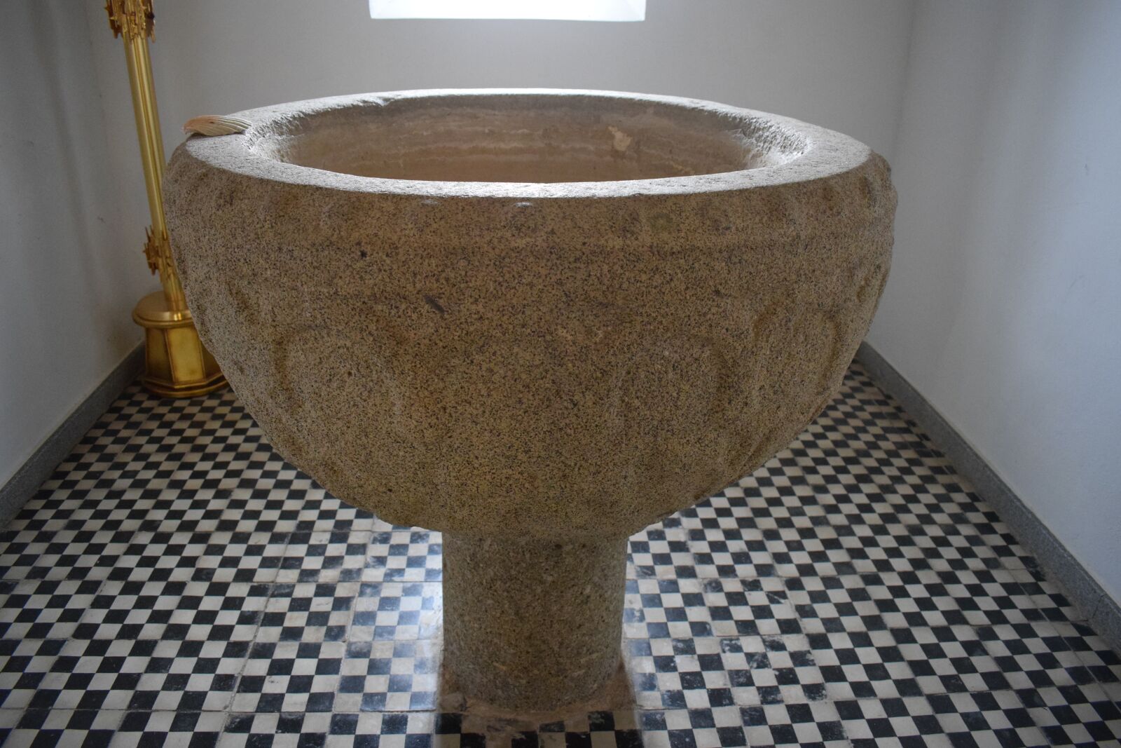 Nikon D5300 sample photo. Cantarin81, magacela, heritage photography