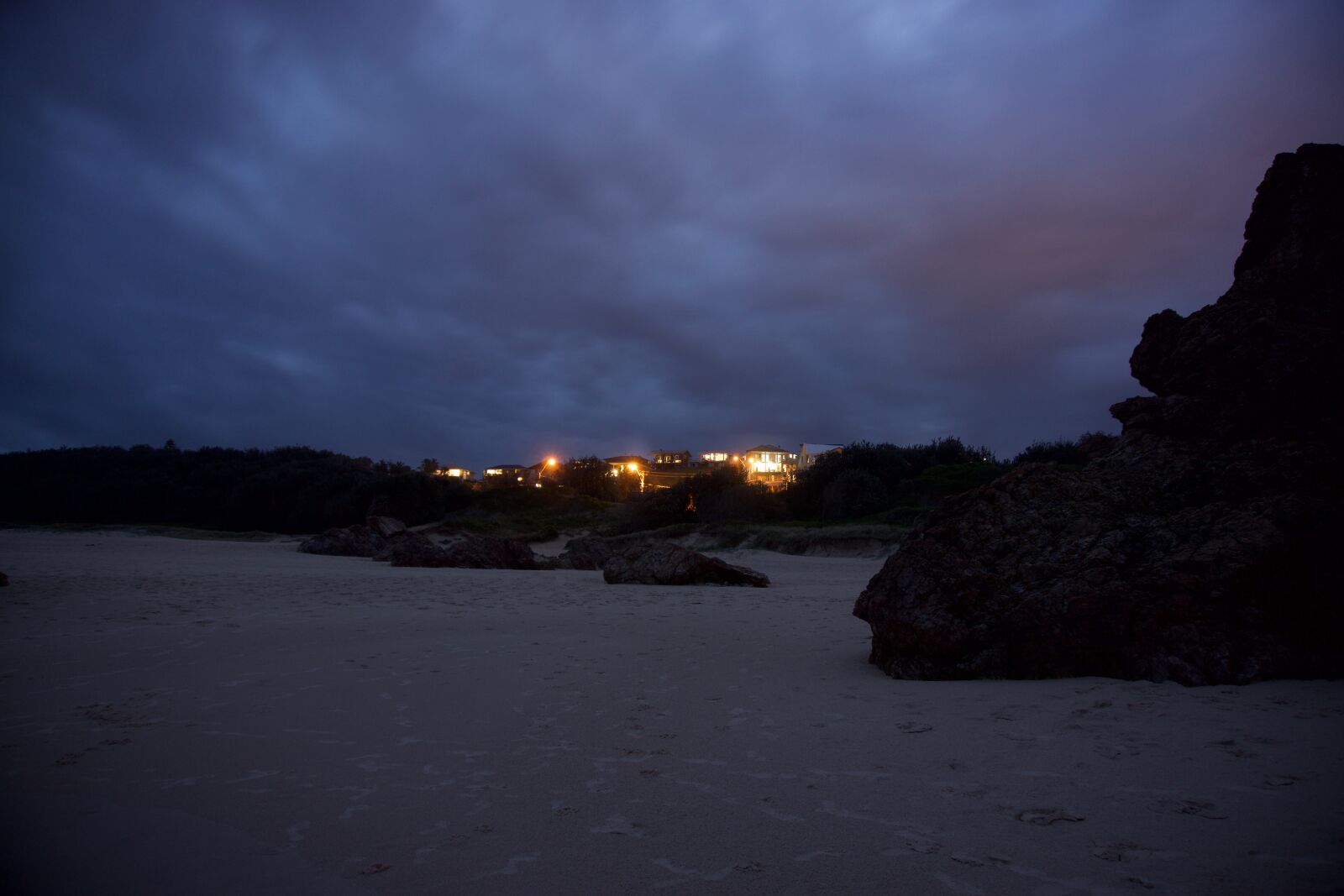 Sony E 16-50mm F3.5-5.6 PZ OSS sample photo