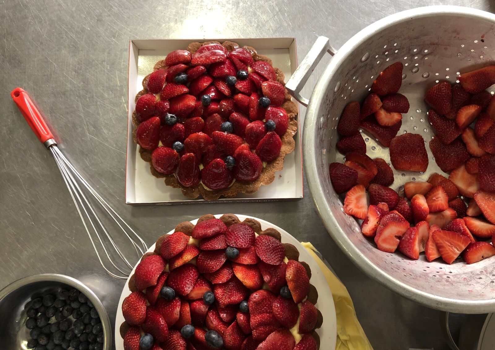 iPhone 8 back camera 3.99mm f/1.8 sample photo. Strawberry, cake, pastry photography