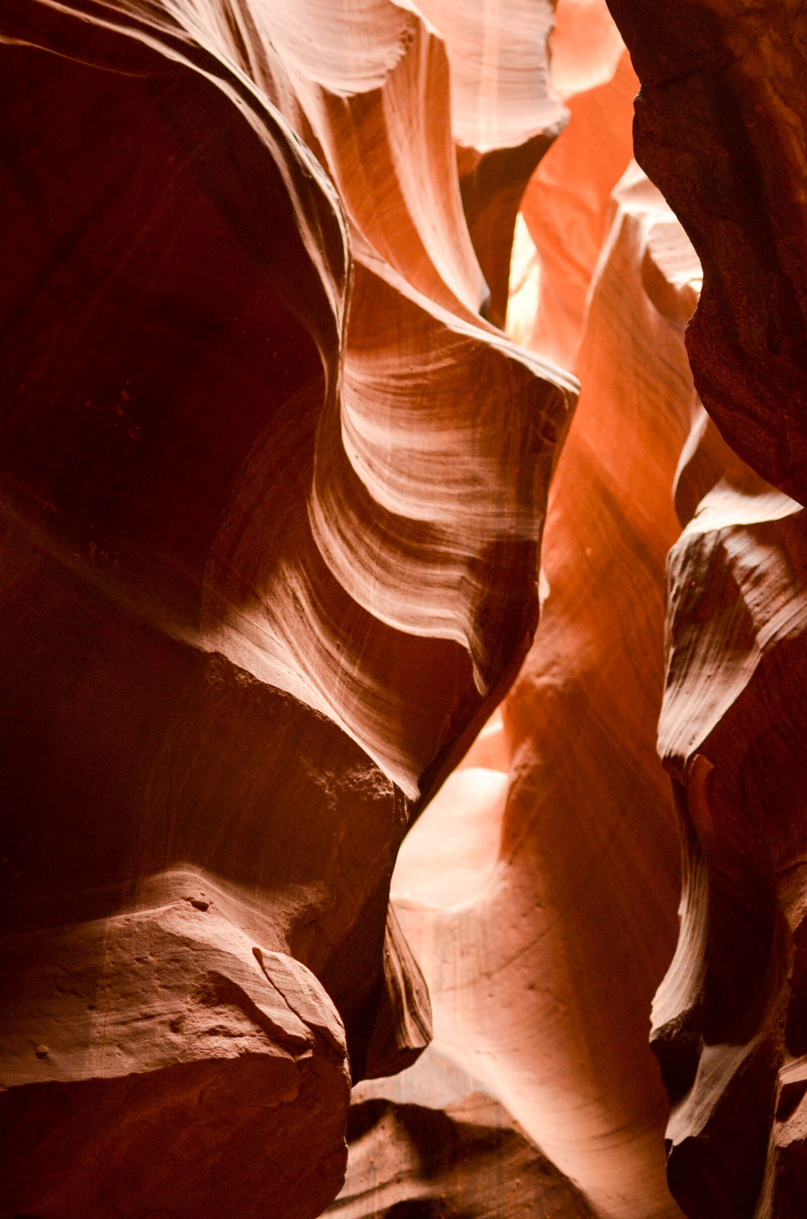 Nikon D7000 + Nikon AF-S DX Nikkor 35mm F1.8G sample photo. Antelope, canyon, rocks photography