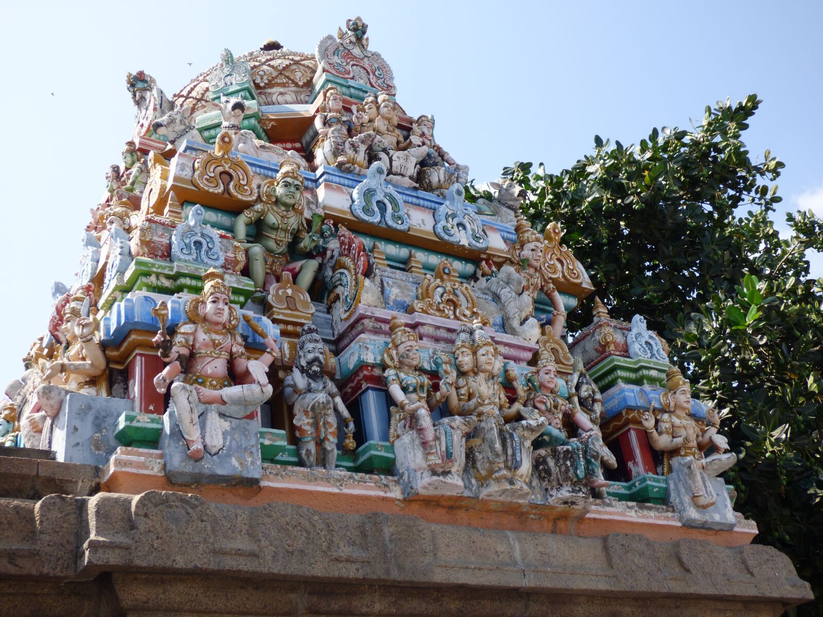 Panasonic Lumix DMC-FZ70 sample photo. Chennai, india, temple photography