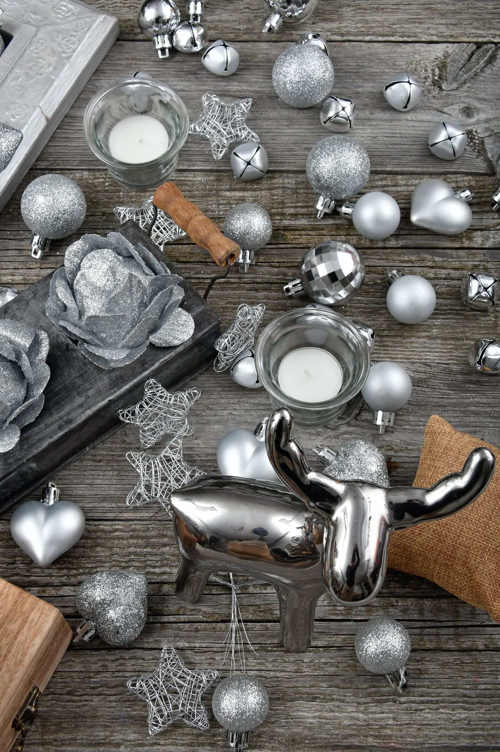 Nikon D3200 sample photo. Christmas, christmas ornament, silver photography