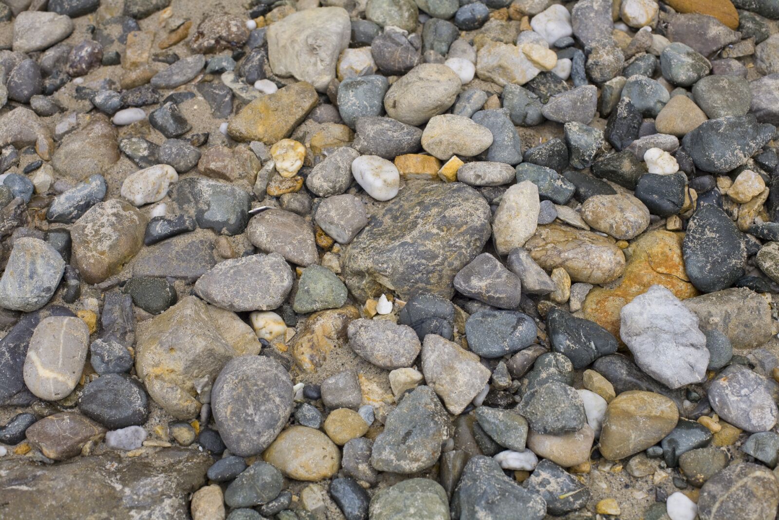Canon EOS 5D sample photo. Rocks, pebbles, nature photography