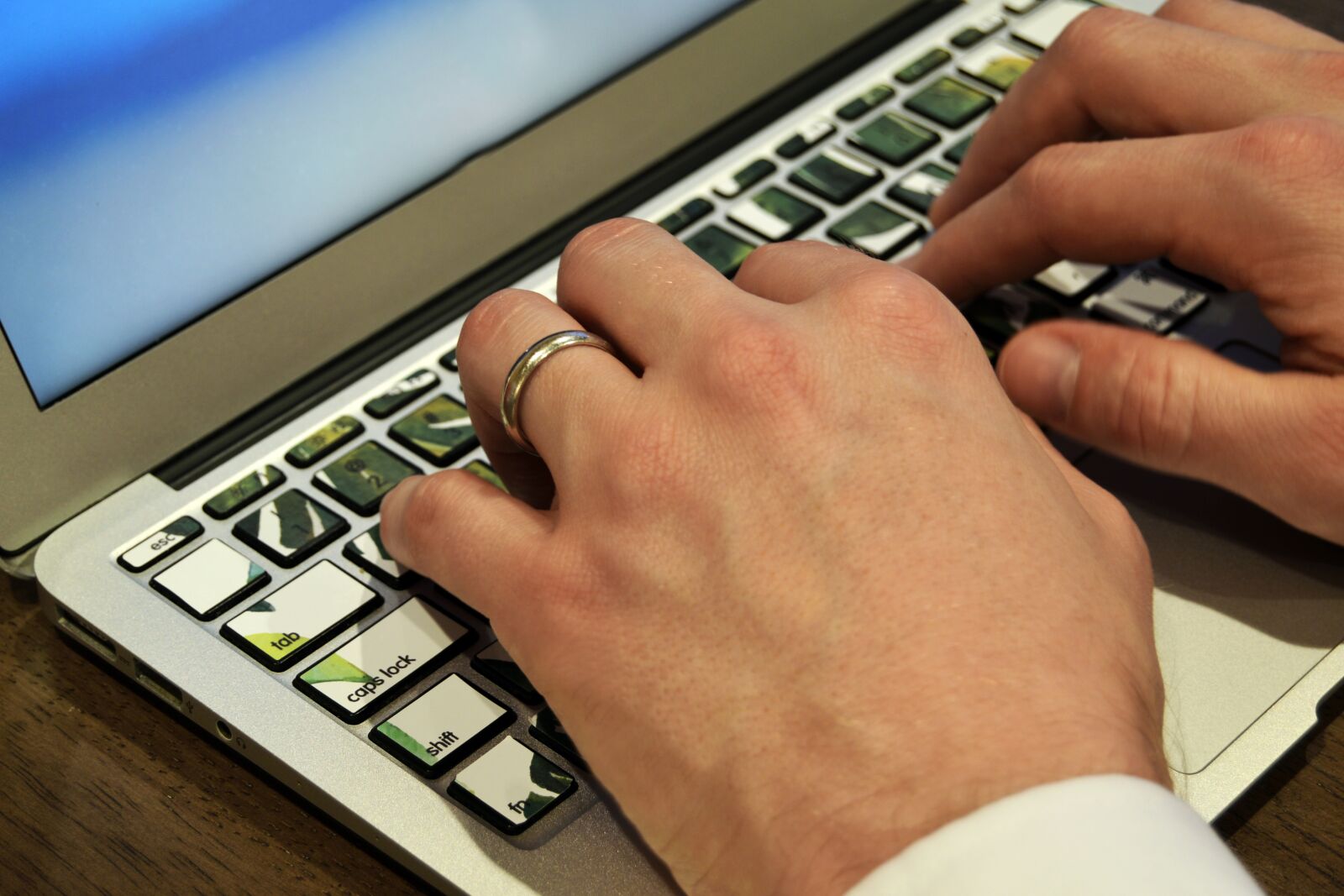 Nikon D3200 sample photo. Typing, hands, laptop photography