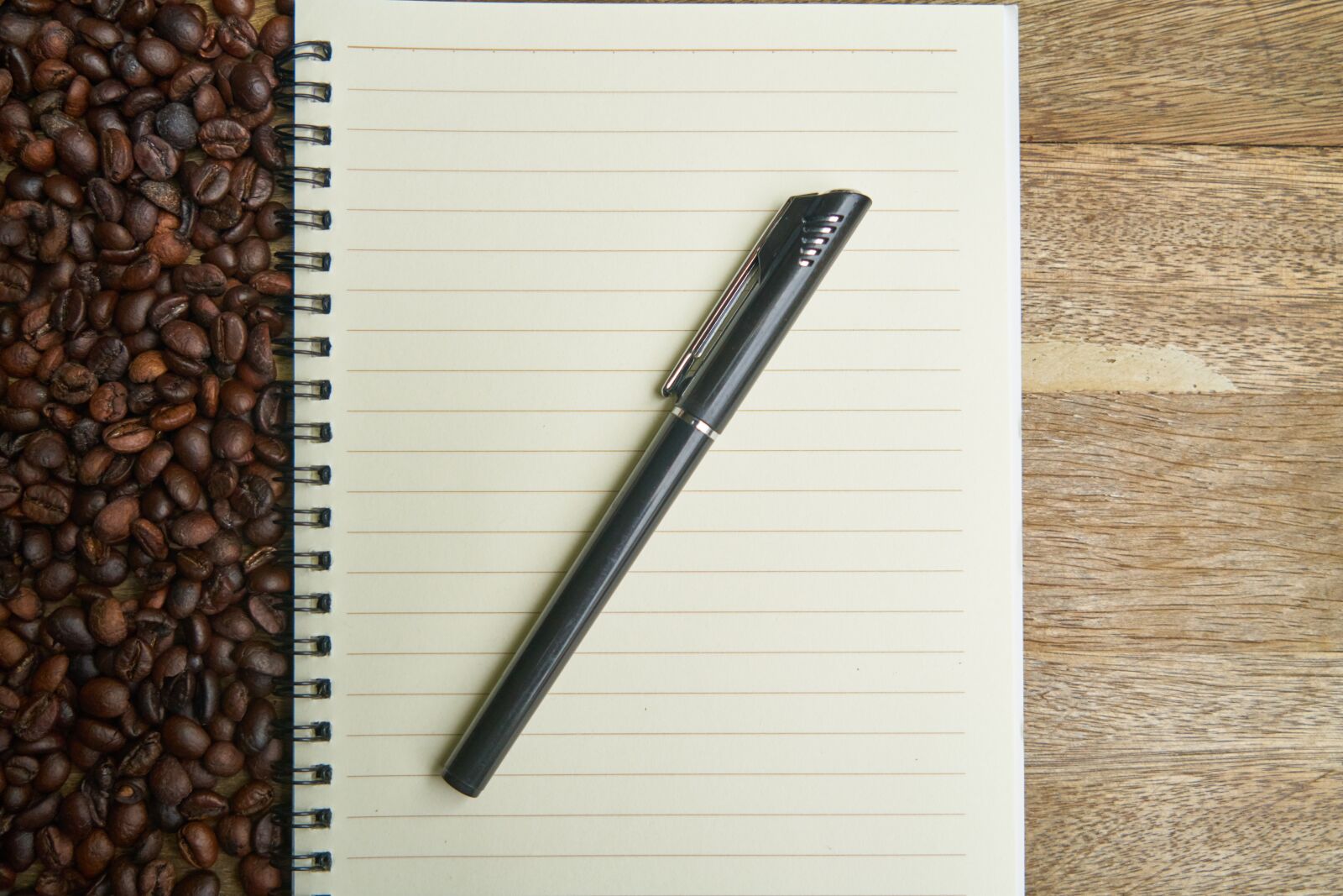 Sony a7R II sample photo. Notebook, coffee, course photography