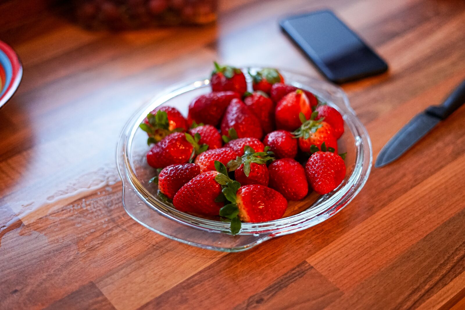 Sony a7 II + Sony FE 50mm F1.8 sample photo. Strawberries, berries, fruit photography