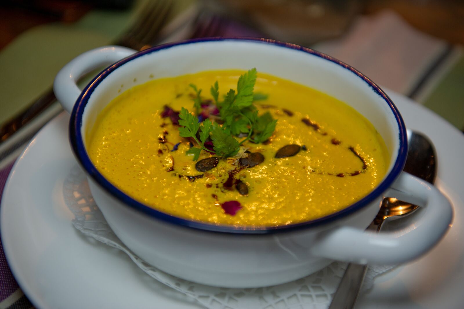 Nikon D3S sample photo. Pumpkin soup, pumpkin, eat photography