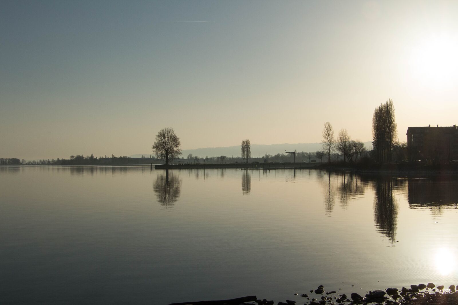Canon EOS 700D (EOS Rebel T5i / EOS Kiss X7i) sample photo. Waters, reflection, dawn photography