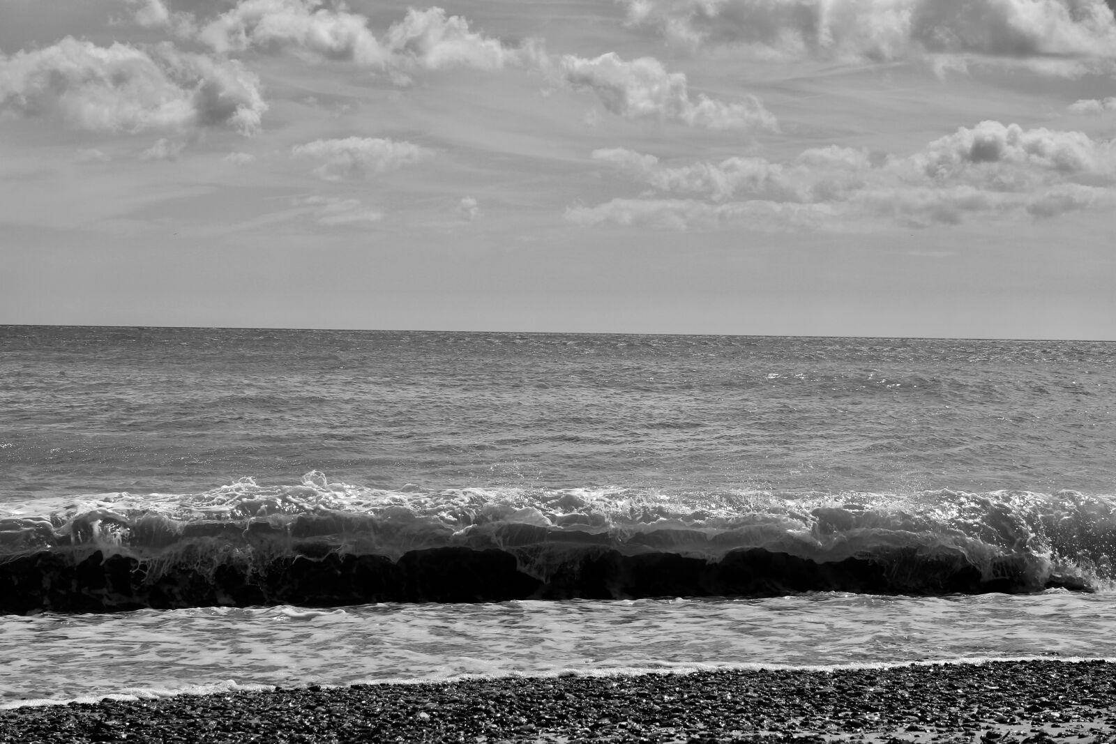 Canon EF-S 18-55mm F3.5-5.6 II sample photo. Aldeburgh, black, and, white photography