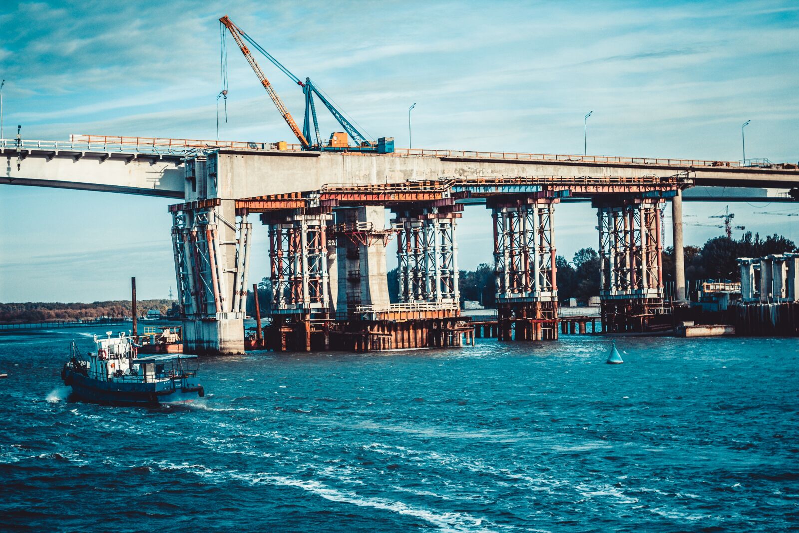 Canon EOS 600D (Rebel EOS T3i / EOS Kiss X5) + Canon EF 50mm F1.8 II sample photo. Rostov, don, river photography