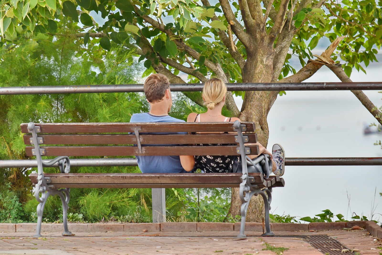 Nikon D5500 sample photo. Bench, boyfriend, girlfriend, love photography
