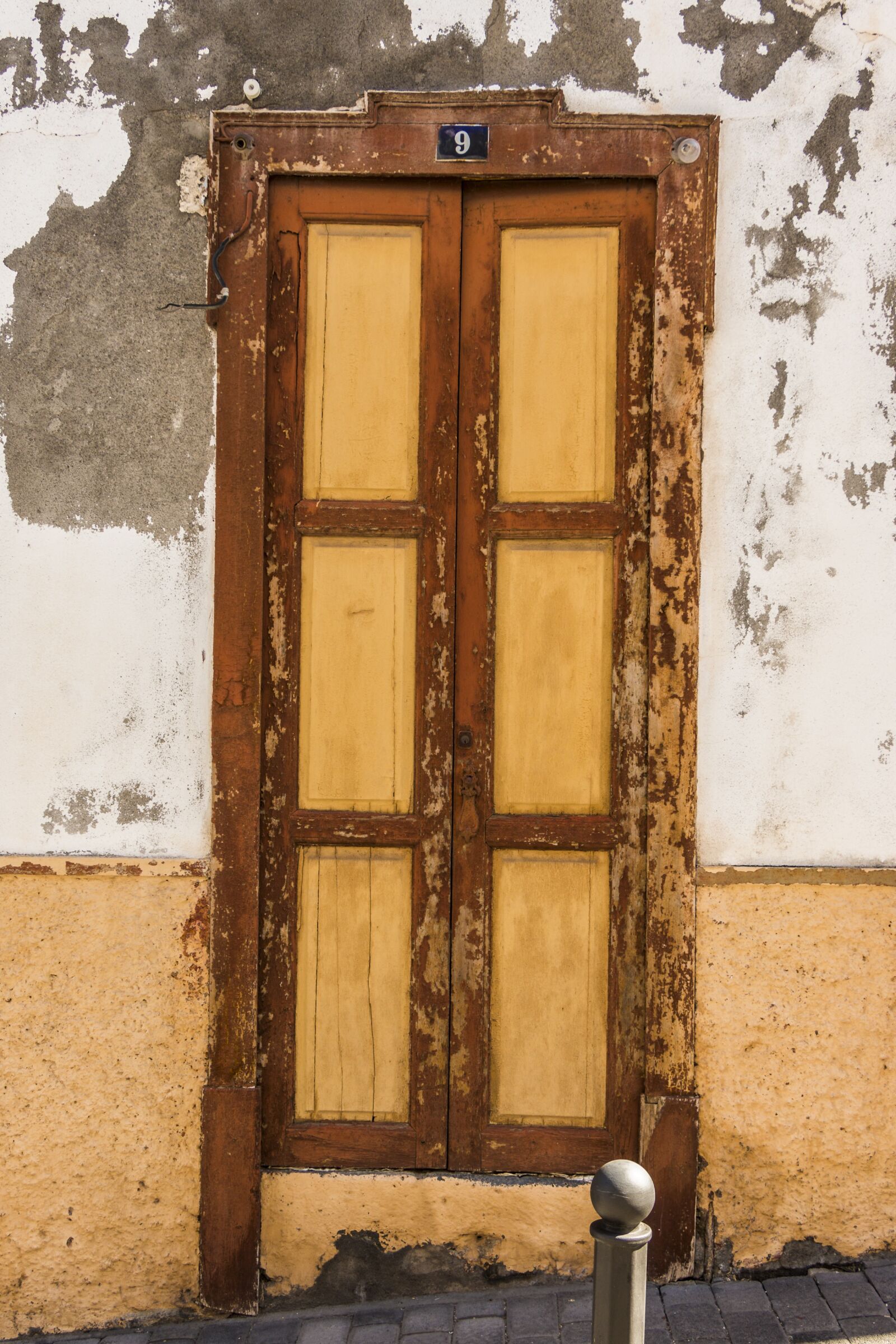 Canon EOS 70D sample photo. Door, goal, old door photography