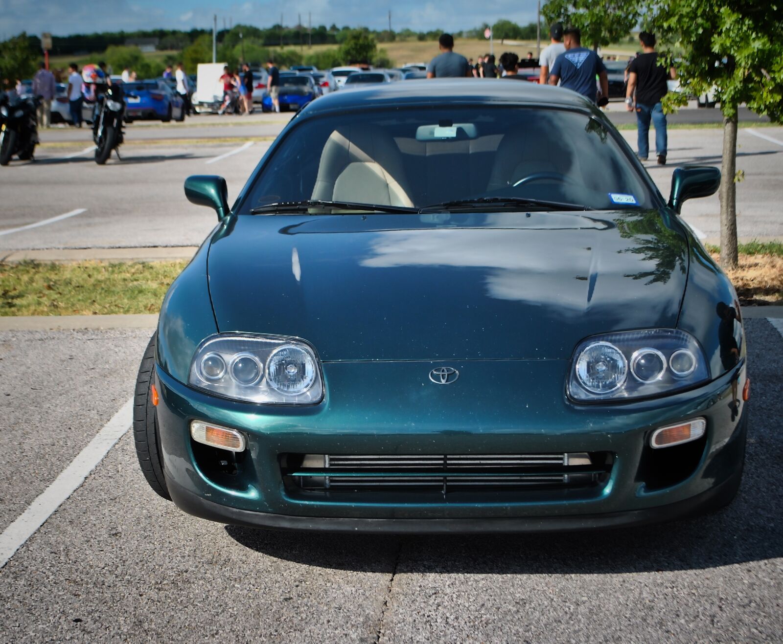 Nikon D3000 sample photo. Toyota, vehicle, motor photography
