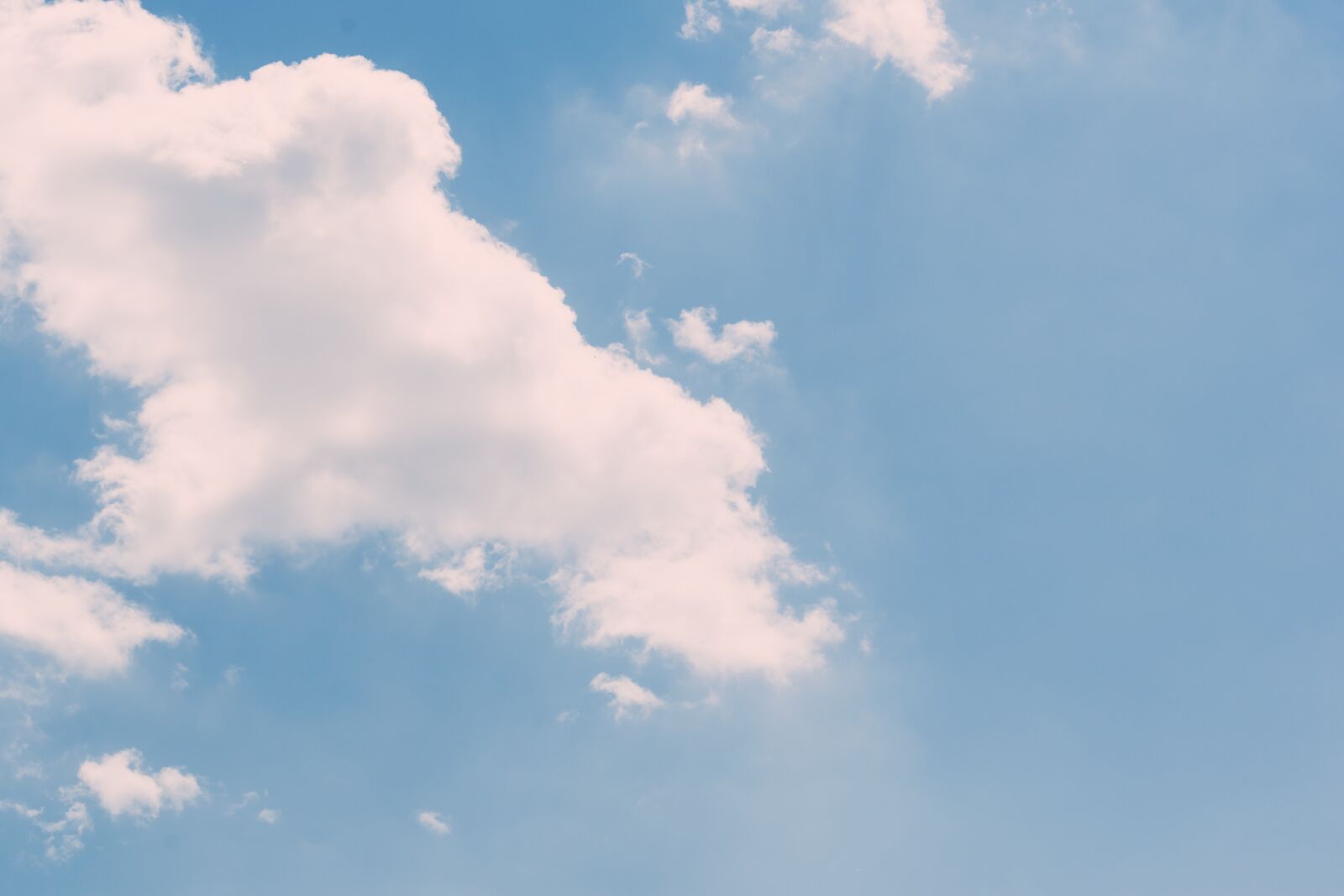 Nikon D3300 sample photo. Blue, cloudy, sky photography