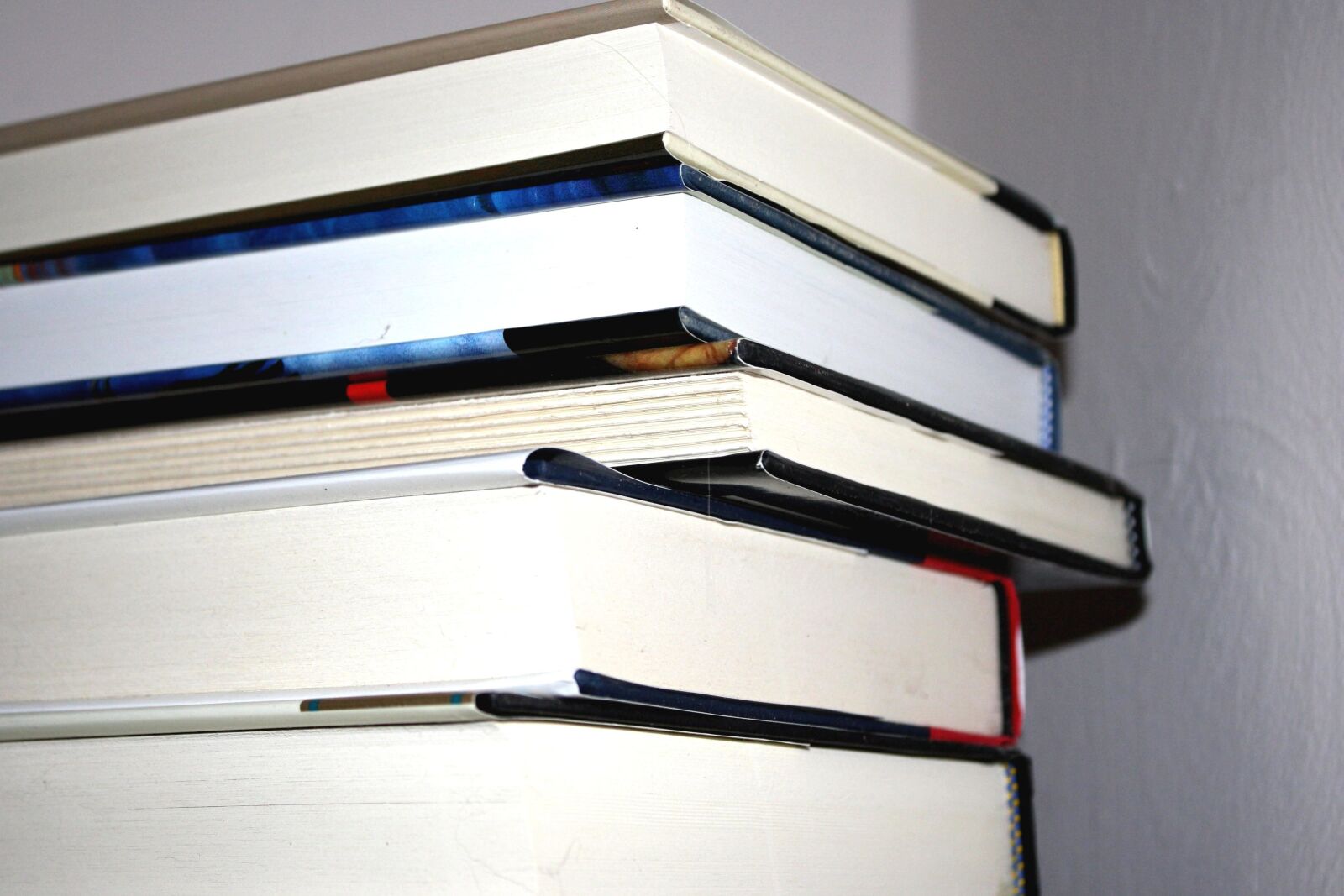 f/3.5-5.6 IS sample photo. Stack, books photography