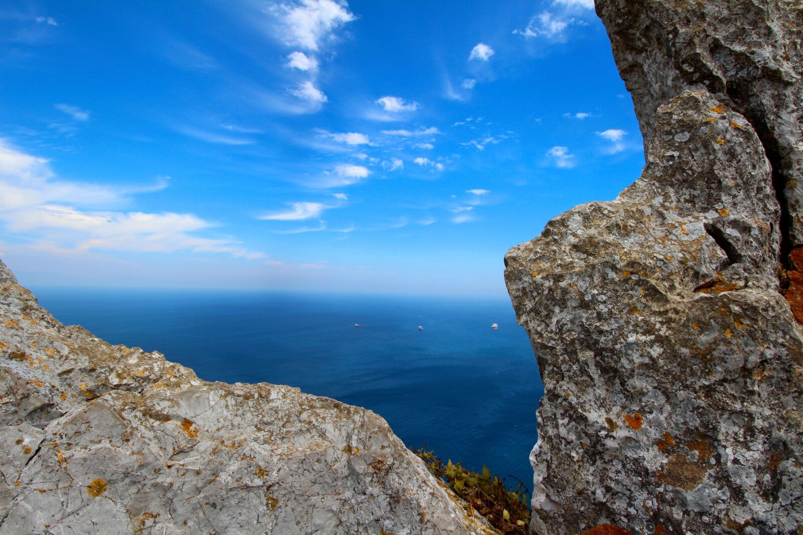 Canon EOS 700D (EOS Rebel T5i / EOS Kiss X7i) sample photo. Gibraltar, rock, england photography