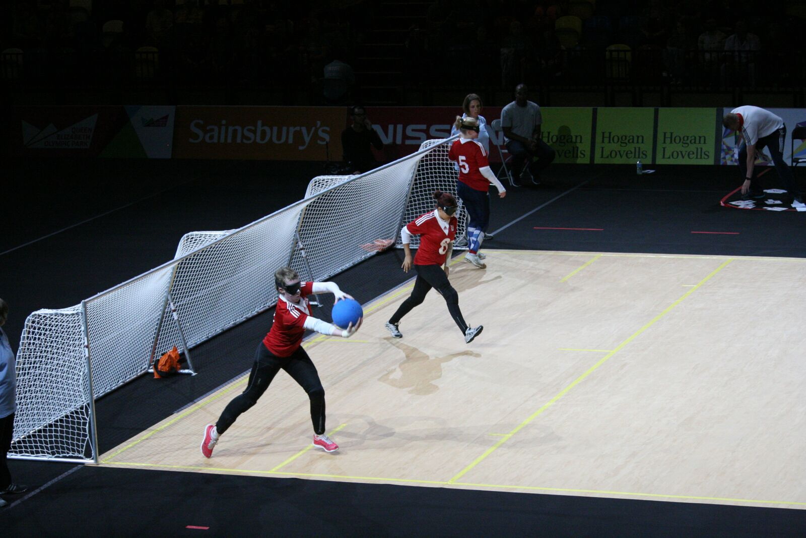 Canon EOS 350D (EOS Digital Rebel XT / EOS Kiss Digital N) sample photo. Goalball, paralympics, blind photography