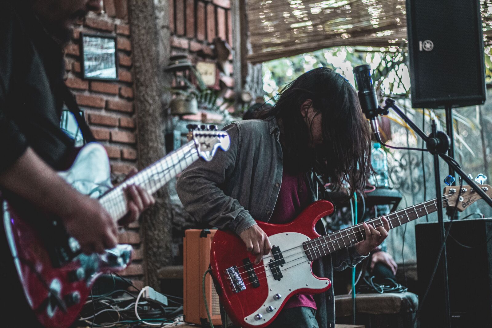 Canon EOS 1300D (EOS Rebel T6 / EOS Kiss X80) sample photo. Music, guitar, musician photography