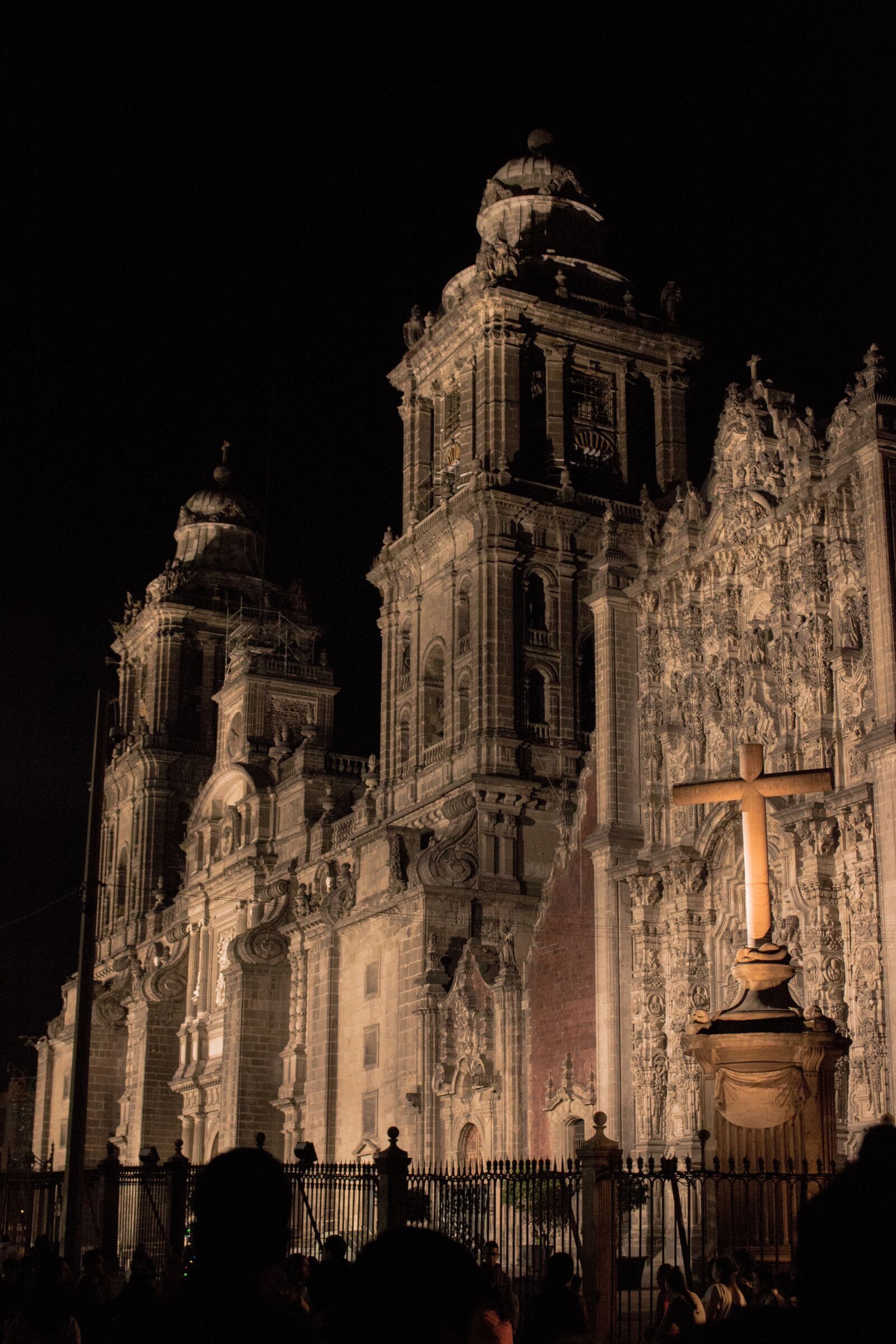 Canon EOS 70D sample photo. Architecture, travel, city photography