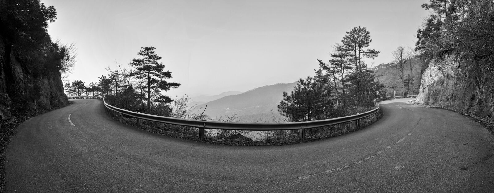 Canon EF-S 18-135mm F3.5-5.6 IS sample photo. Turn, highway, imagination photography