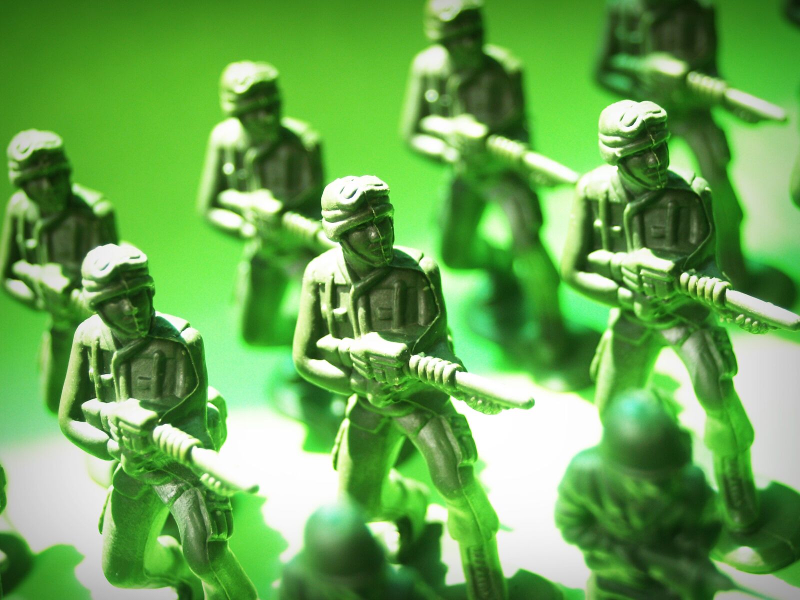 Olympus E-300 (EVOLT E-300) sample photo. Toy, soldier, plastic photography