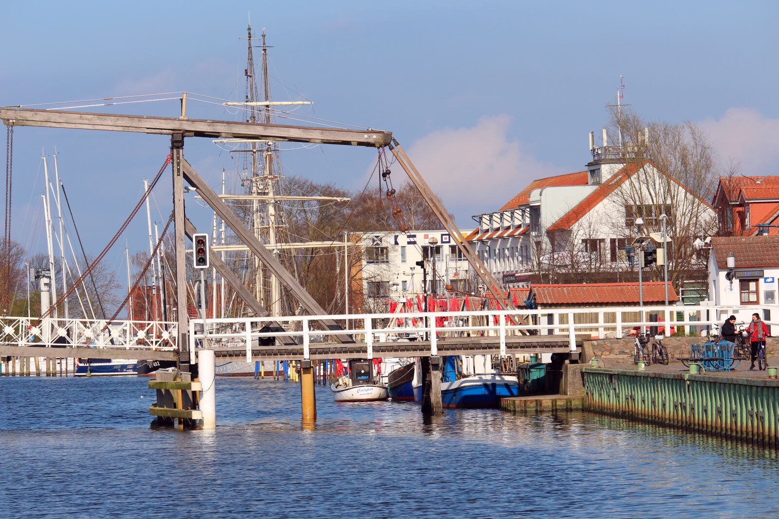 Canon EF-S 55-250mm F4-5.6 IS STM sample photo. Greifswald wieck, ryck, port photography