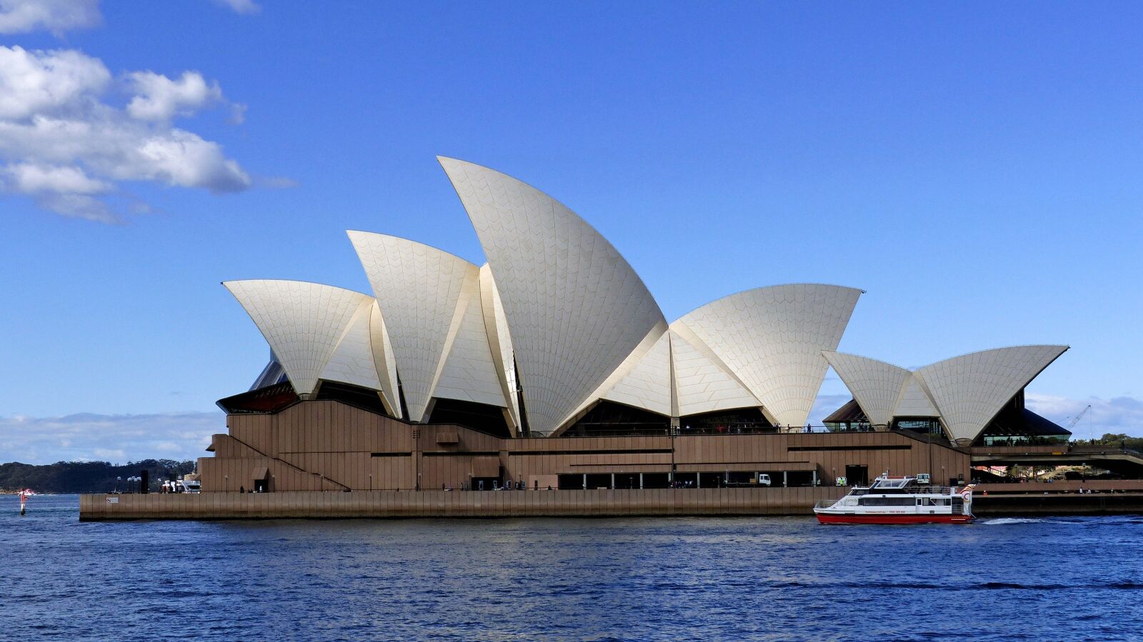 Panasonic Lumix DMC-FZ200 sample photo. Sydney, opera house, harbor photography