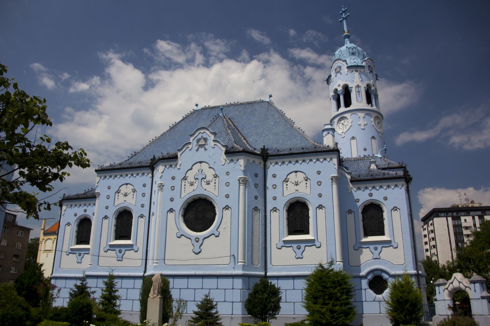 Canon EOS 60D sample photo. Hungary, bratislava, church photography